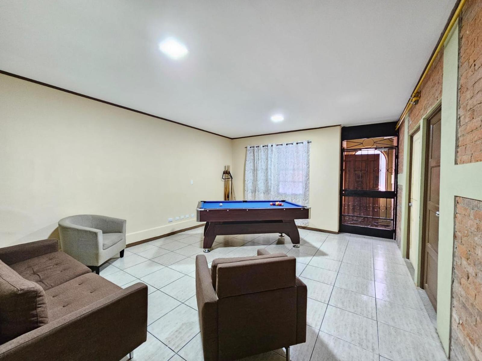 Hostel La Cali Inn San José Extérieur photo