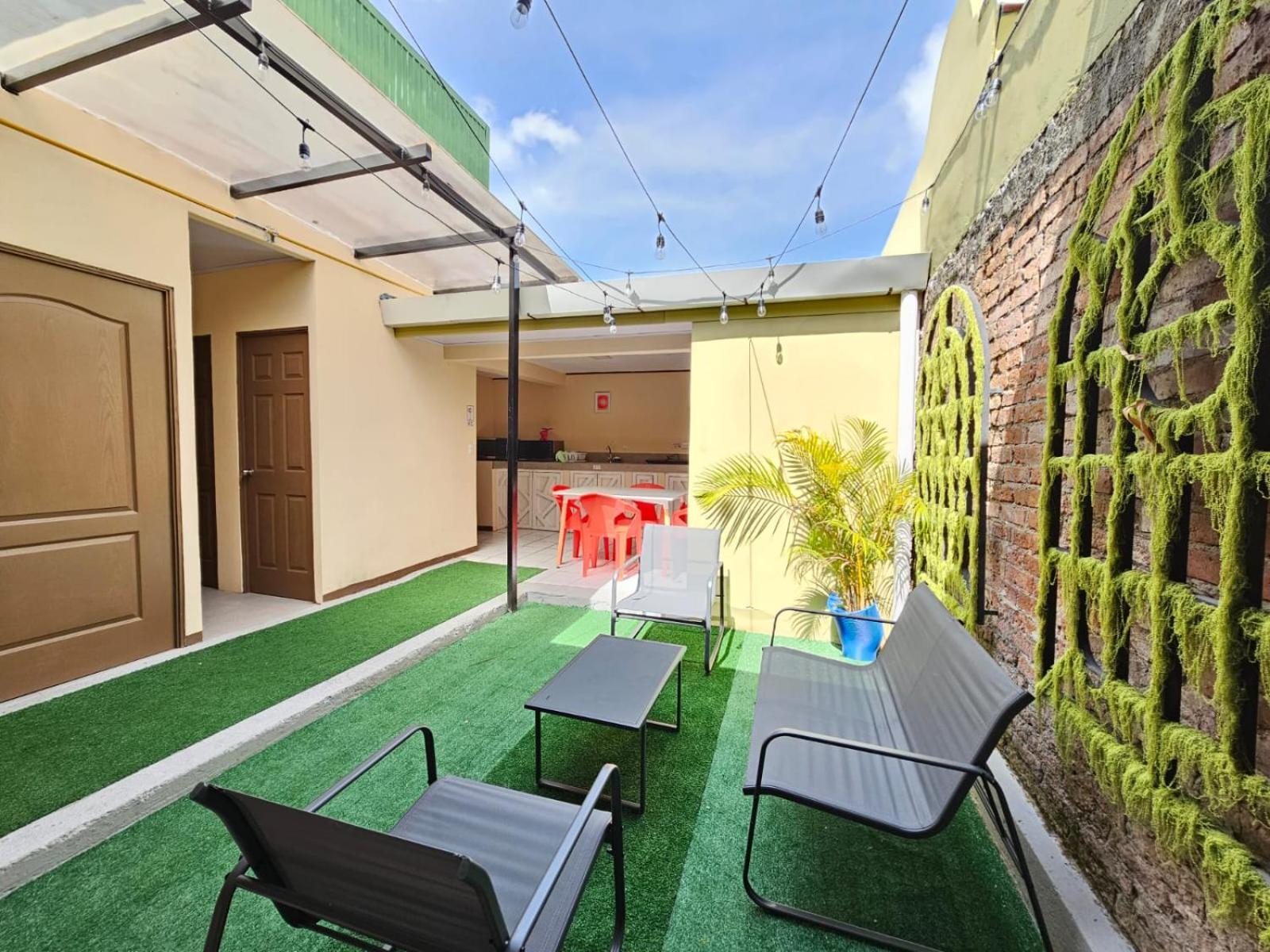 Hostel La Cali Inn San José Extérieur photo